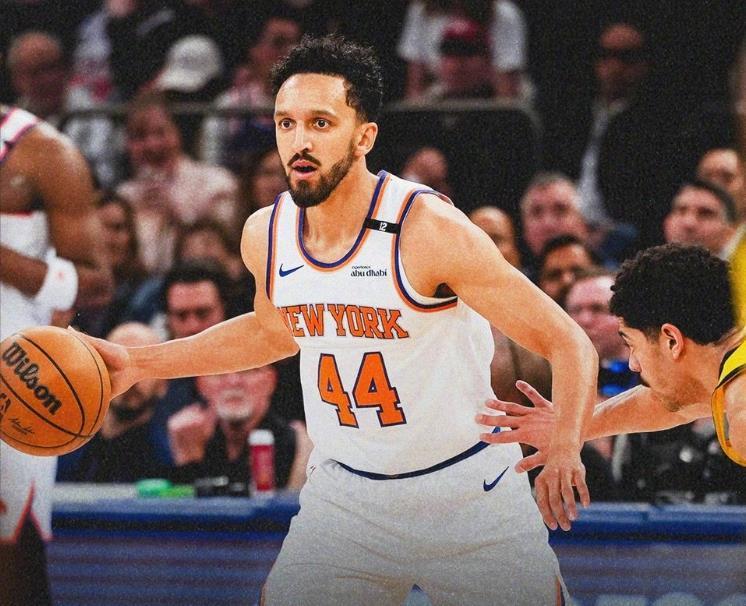 关于尼克斯鏖战太阳，布伦森状态火热的信息