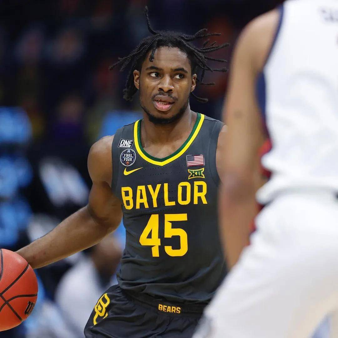 泰国队绝杀韩国队，黄鸭组合刷新纪录