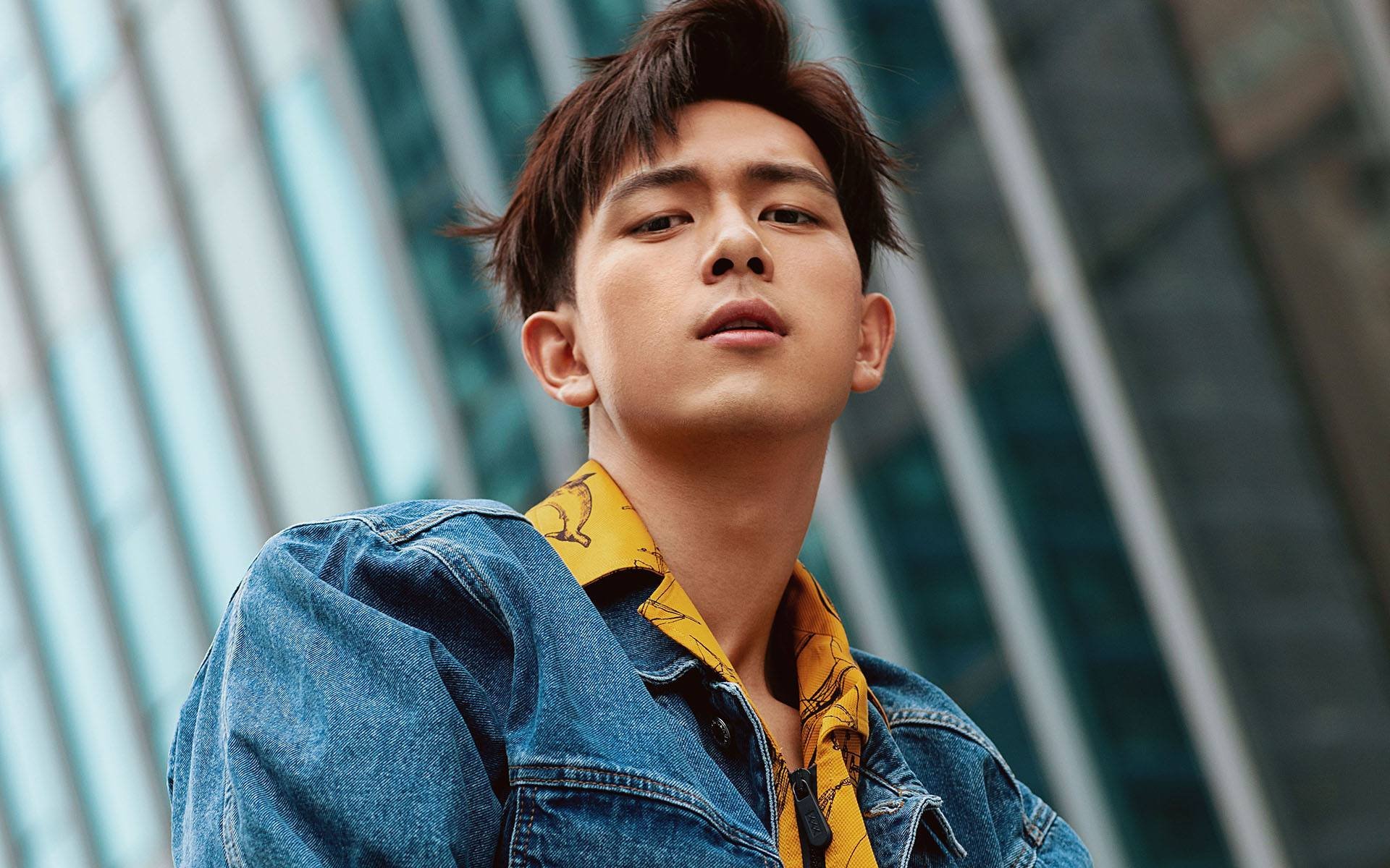 绝境展翅！德罗赞末节封神，老鹰撕裂深圳闯入下一轮